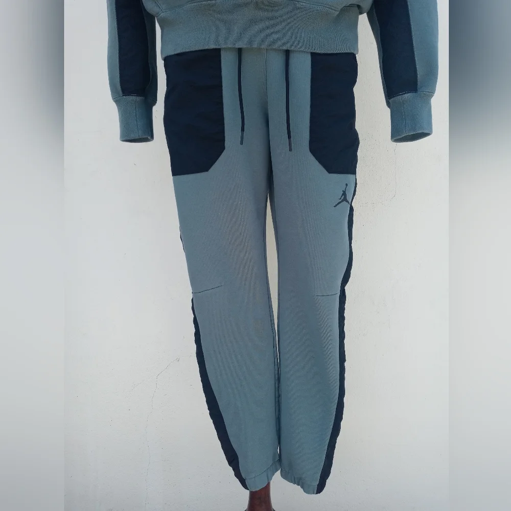 (Set) Jordan Mens 23 Engineered Fleece Pullover‎ Hoodie & Fleece Pants